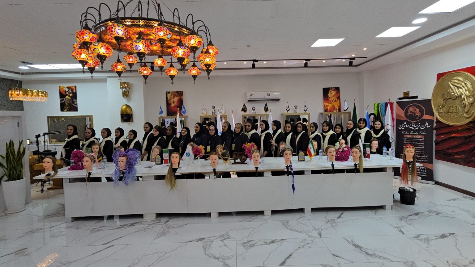 در مسابقه المپیاد بافت مو چه گذشت